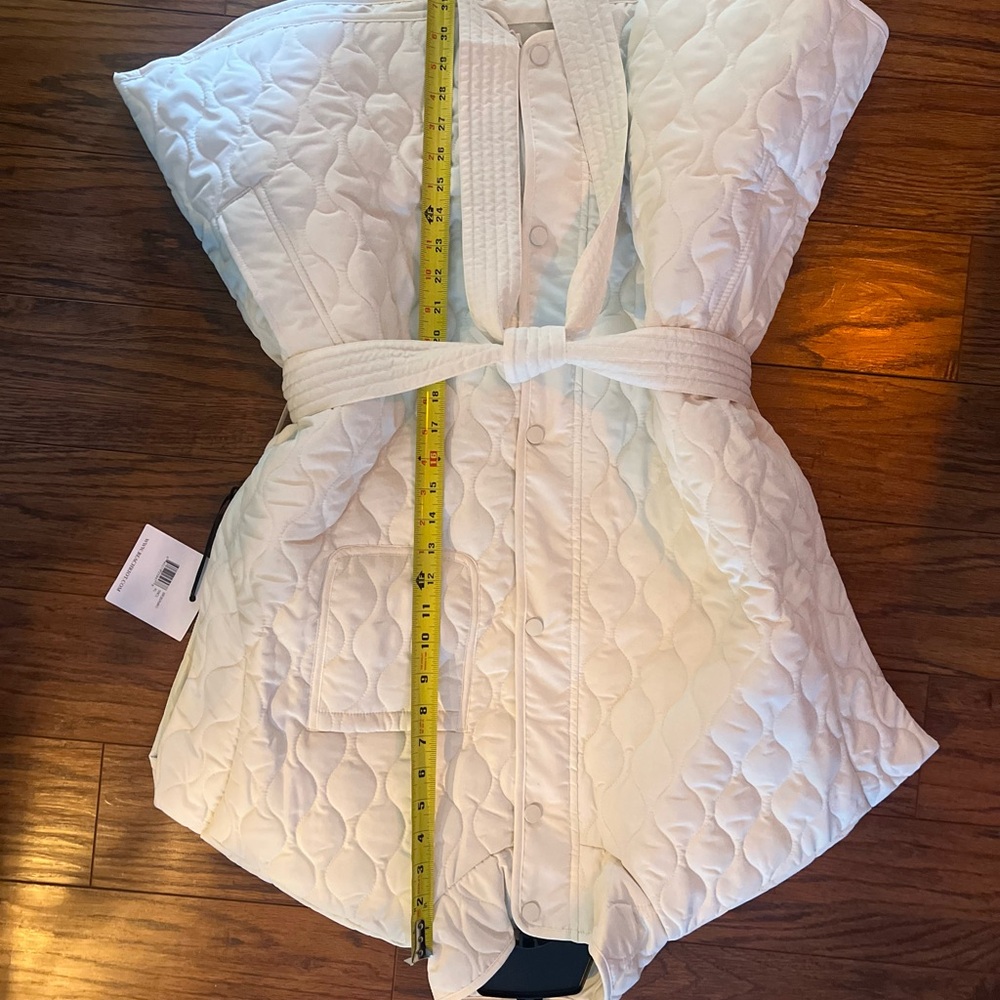 Beach Riot Ivory Quilted Vest - Picture 8 of 9